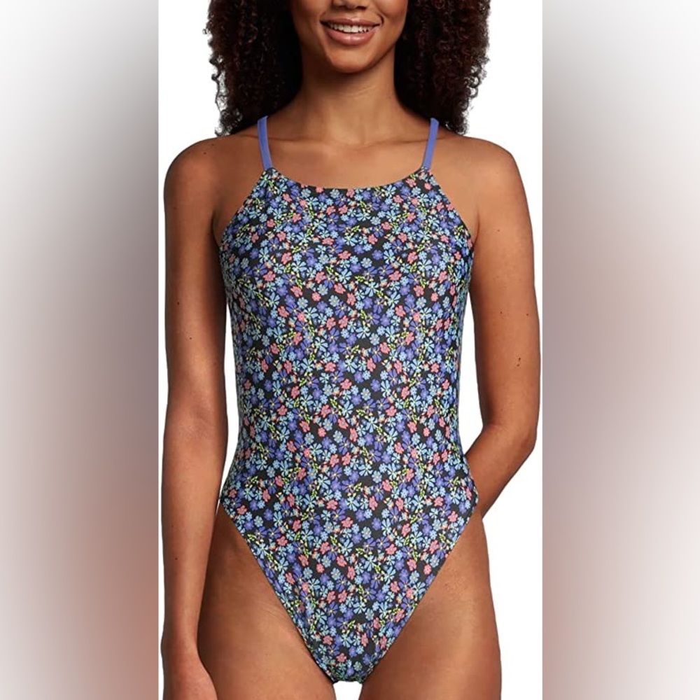 Speedo one piece swimsuit size 30